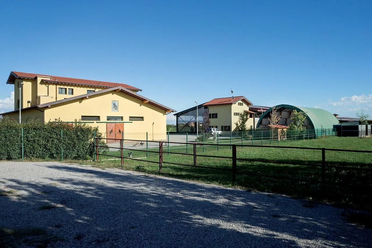Agriturismo Camisi Qh Cambiago